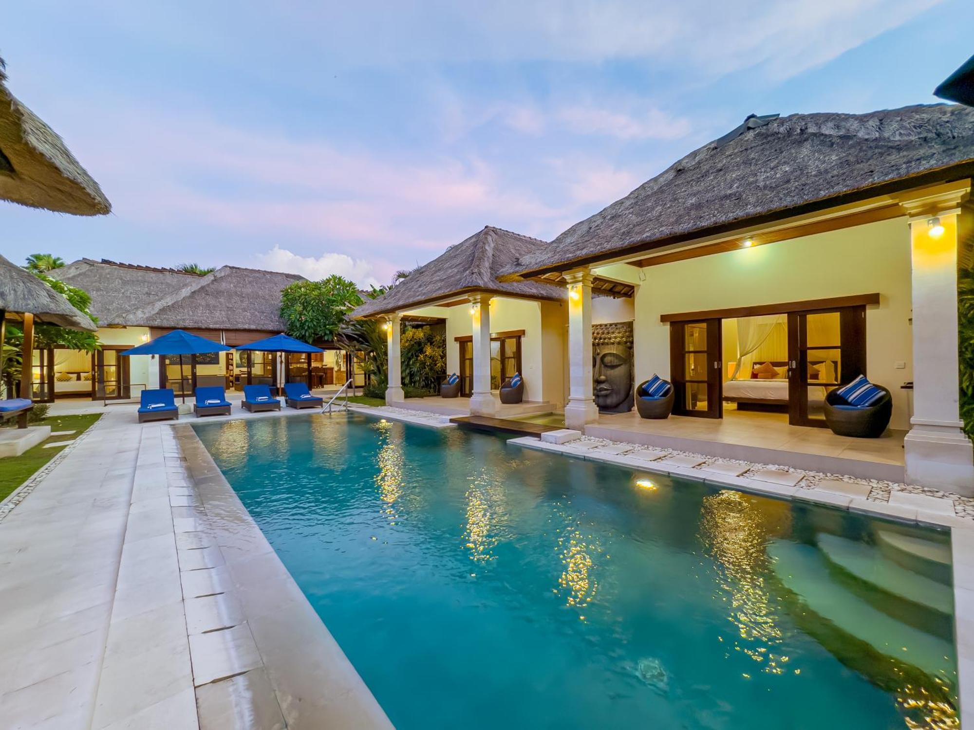 Villa Bugis Drupadi Seminyak Zimmer foto