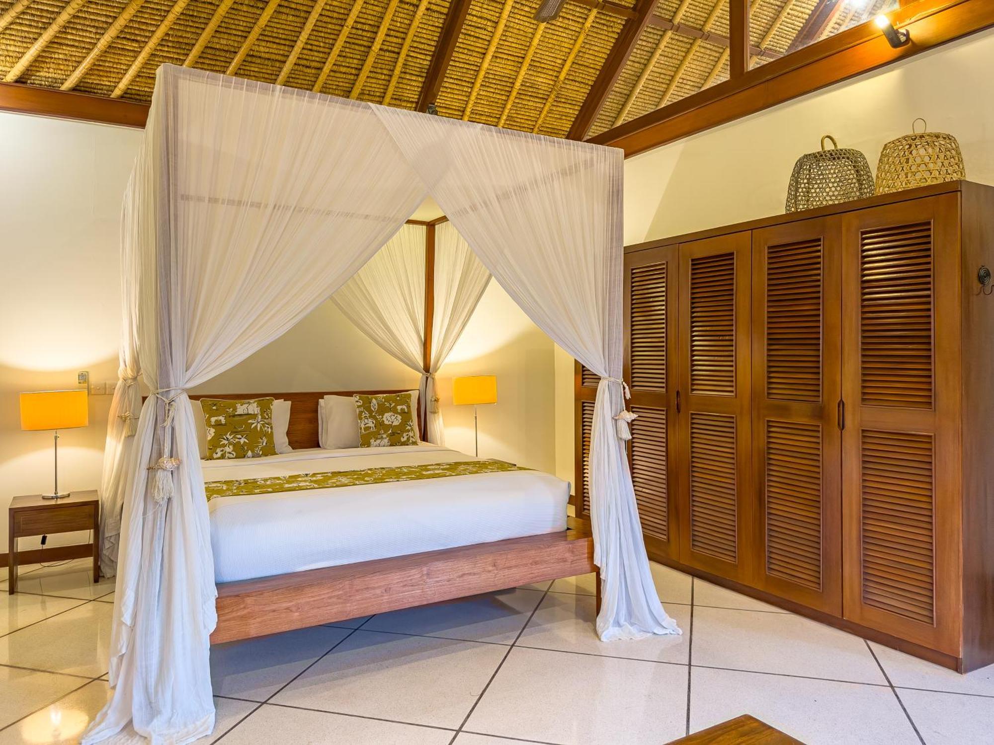 Villa Bugis Drupadi Seminyak Zimmer foto